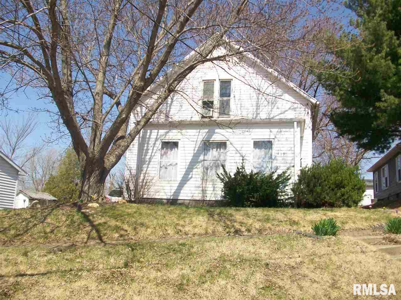 465 West Maple Street Canton, IL 61520 - Photo 29 of 31 Gallery Image 29