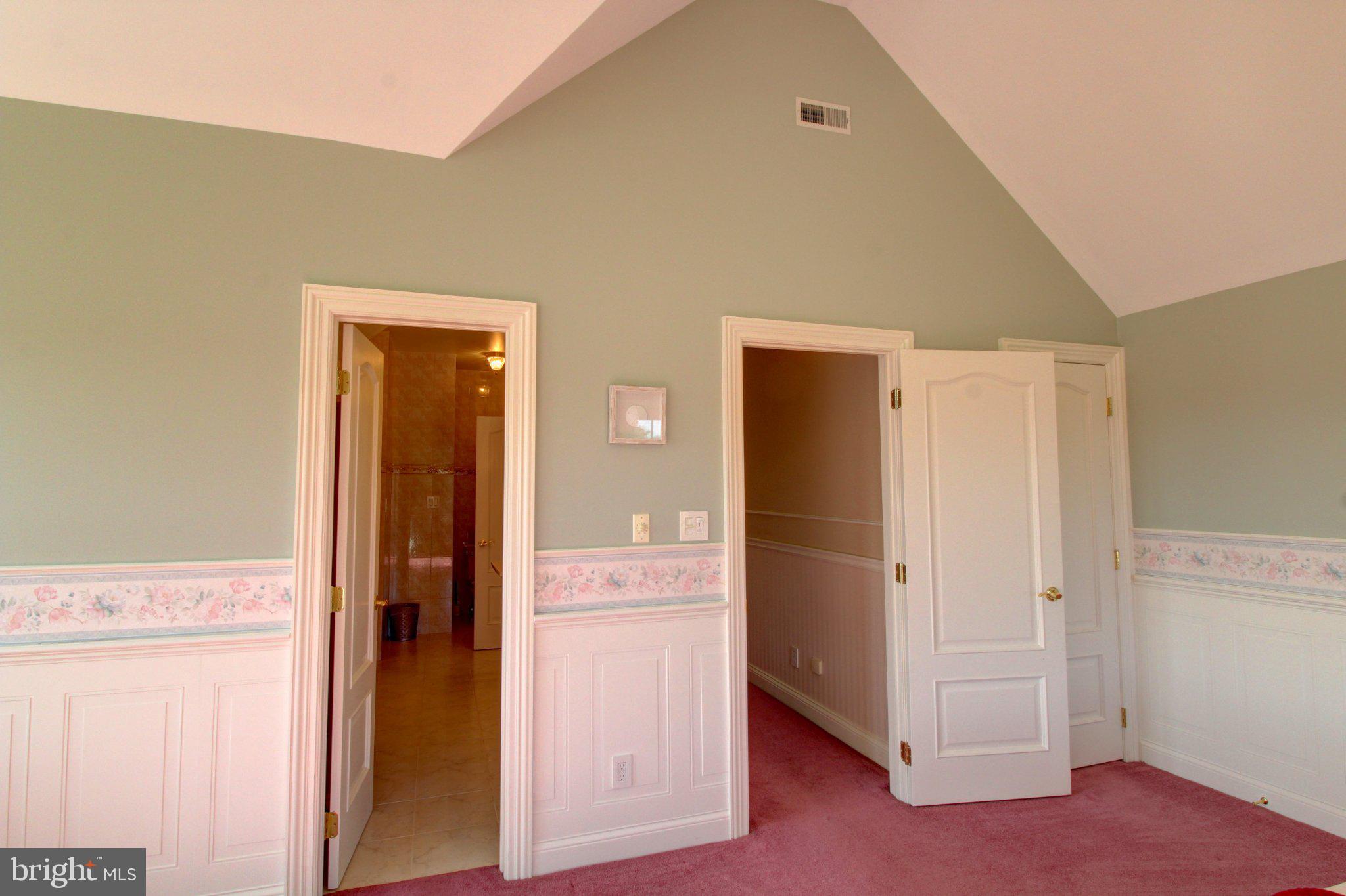 17235 Whisper Hill Road Culpeper, VA 22701 - Photo 13 of 24 a view of a hallway with closet area