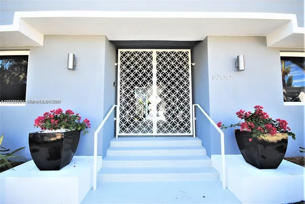 $1,750 | 8260 Byron Avenue, Unit 3, Miami Beach, FL 33141