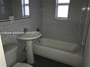 $1,750 | 8260 Byron Avenue, Unit 3, Miami Beach, FL 33141