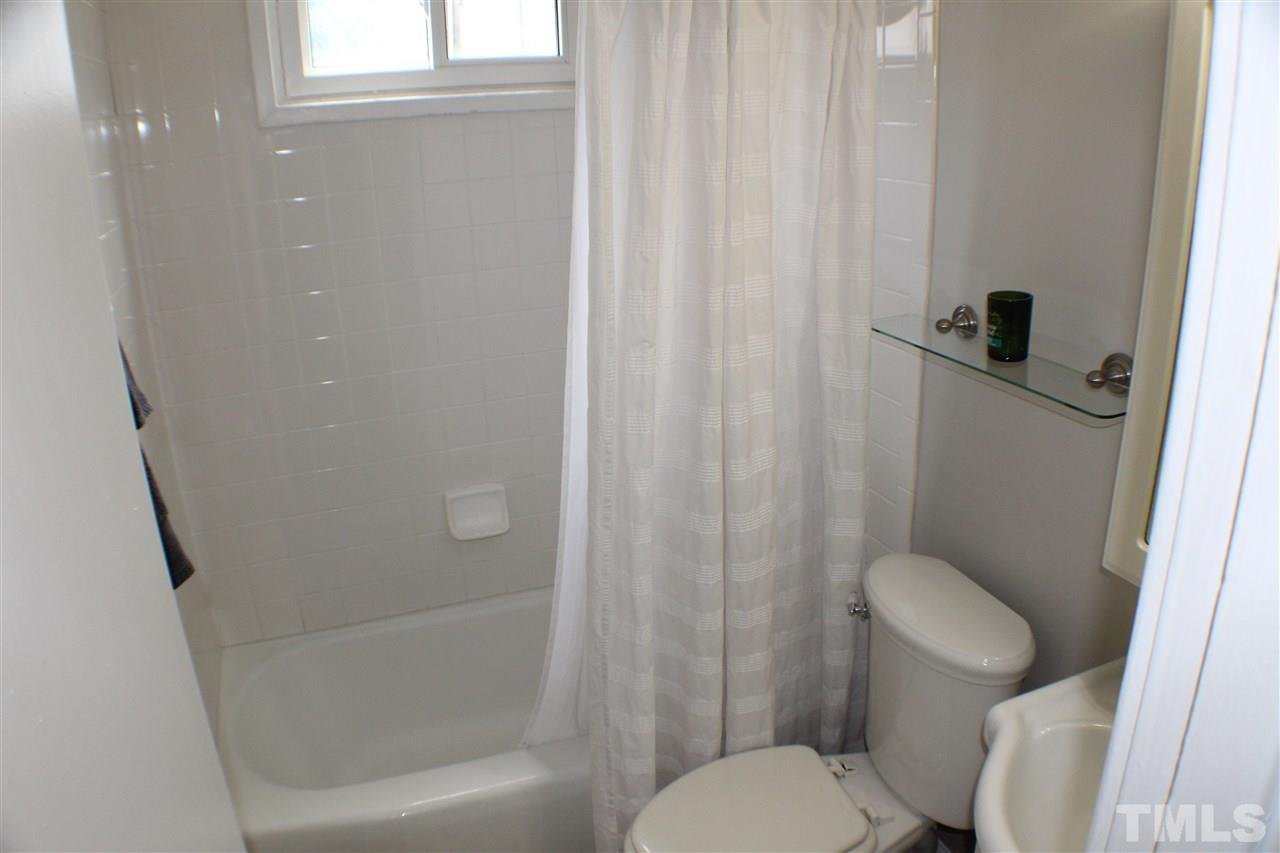 809 Daniels Street, Unit A Raleigh, NC 27605 - Photo 10 of 12