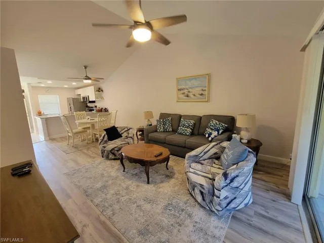 $234,900 | 2618 Kings Lake Boulevard, Unit 2202, Naples, FL 34112