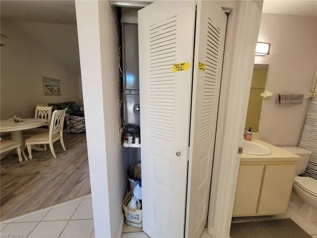 $234,900 | 2618 Kings Lake Boulevard, Unit 2202, Naples, FL 34112