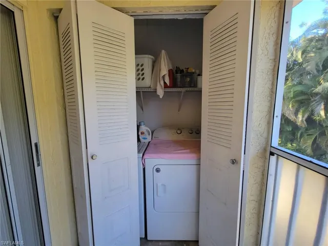 $234,900 | 2618 Kings Lake Boulevard, Unit 2202, Naples, FL 34112