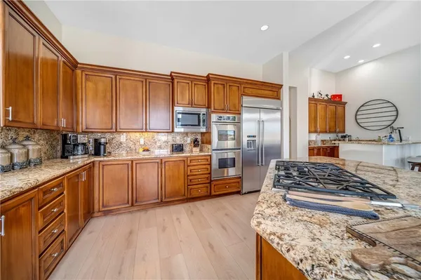 $6,325 | 81620 Tiburon Drive, La Quinta, CA 92253