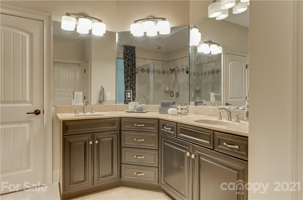 5308 Masons Ferry Road Lake Wylie, SC 29710 - Photo 18 of 48 Gallery Image 18