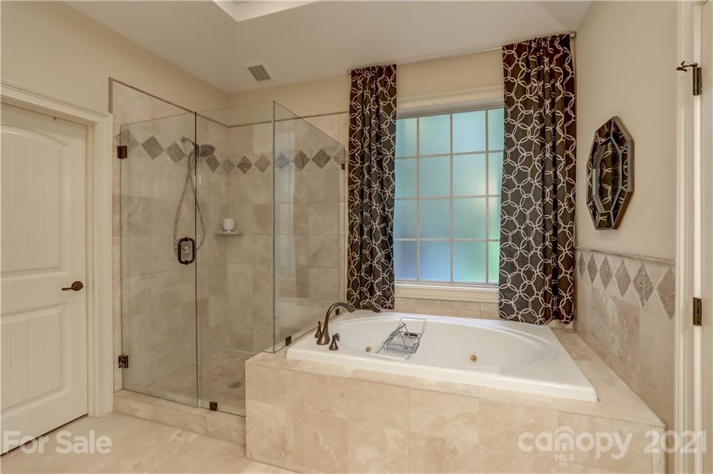 5308 Masons Ferry Road Lake Wylie, SC 29710 - Photo 19 of 48 Gallery Image 19
