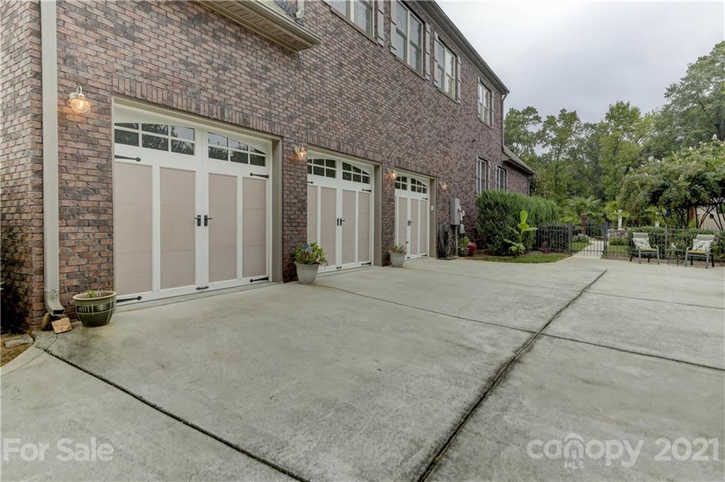 5308 Masons Ferry Road Lake Wylie, SC 29710 - Photo 34 of 48 Gallery Image 34