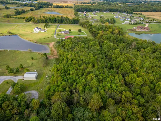 $89,900 | Lot 6 Vernon Drive, Marion, IL 62959