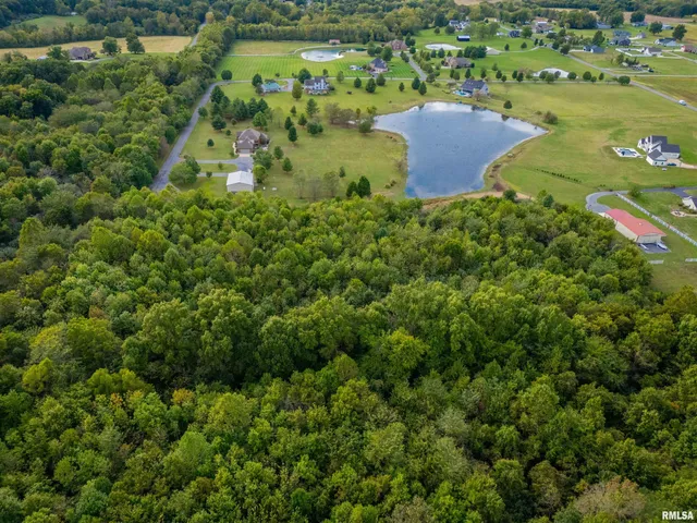 $89,900 | Lot 6 Vernon Drive, Marion, IL 62959