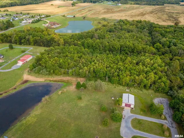 $89,900 | Lot 6 Vernon Drive, Marion, IL 62959