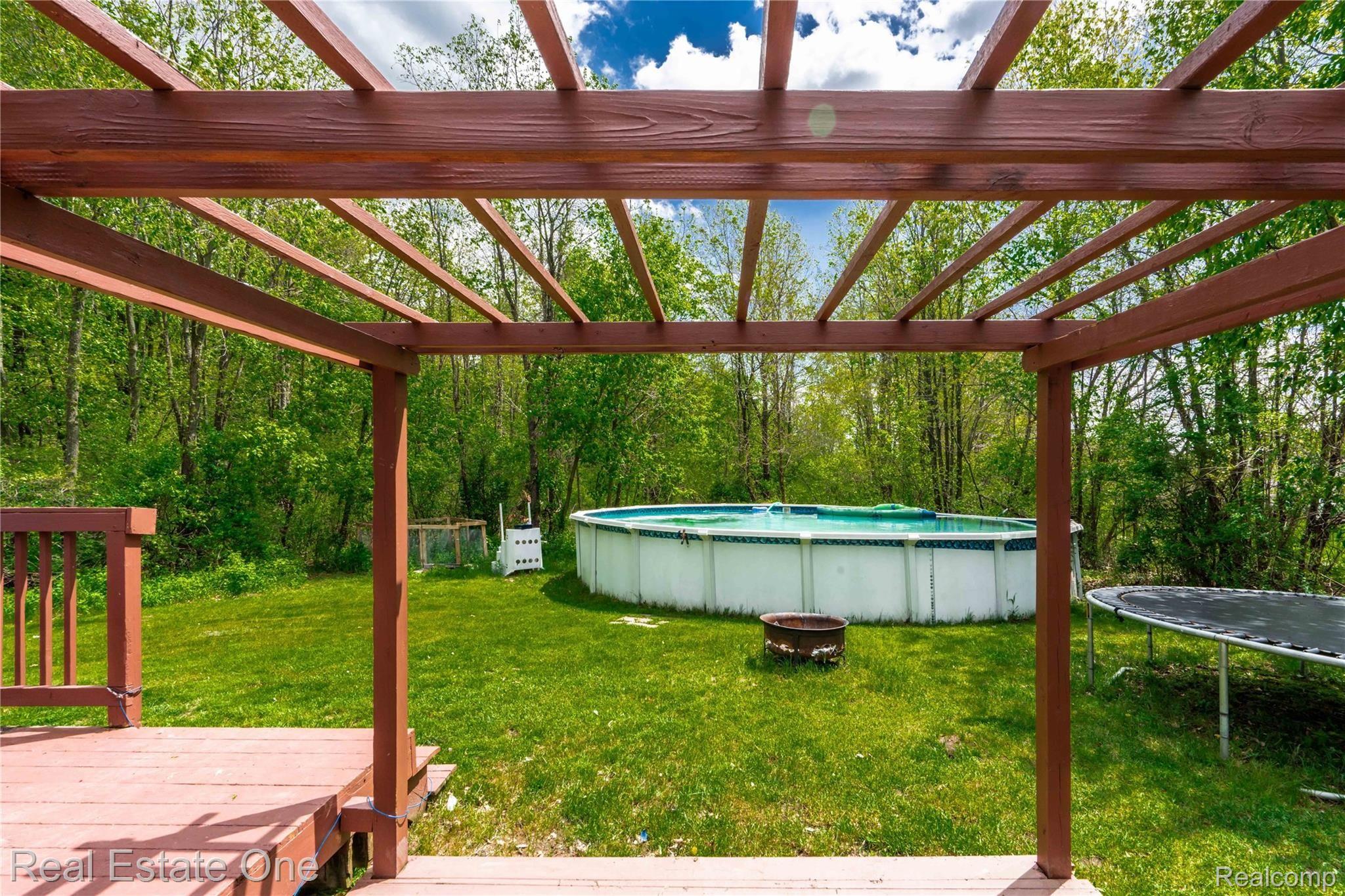 15203 Hawley Road Holly, MI 48442 - Photo 13 of 43 016_17.jpg