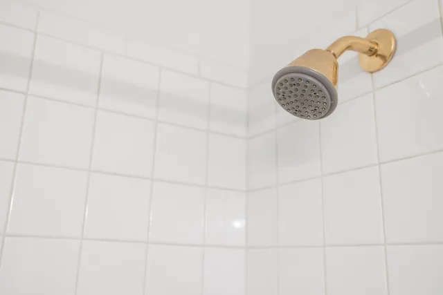 an empty room with a empty space