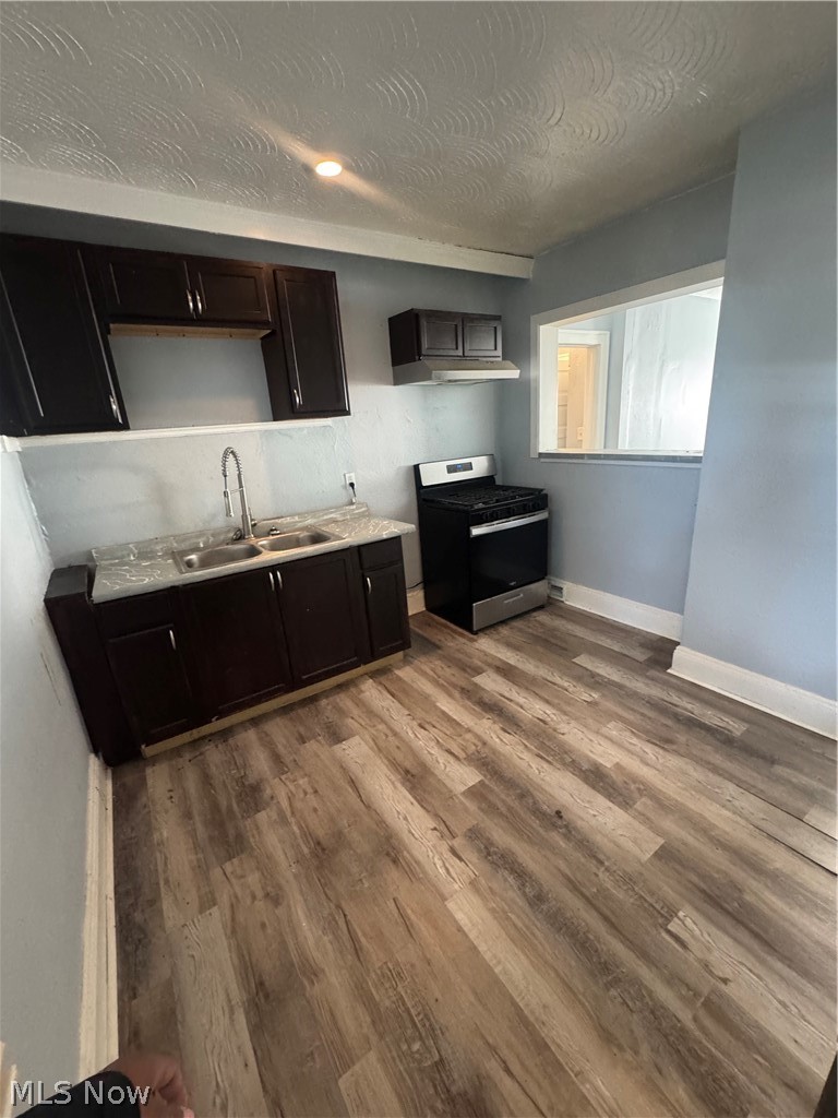 2707 Noble Road Cleveland Heights, OH 44121 - Photo 12 of 25 Gallery Image 12