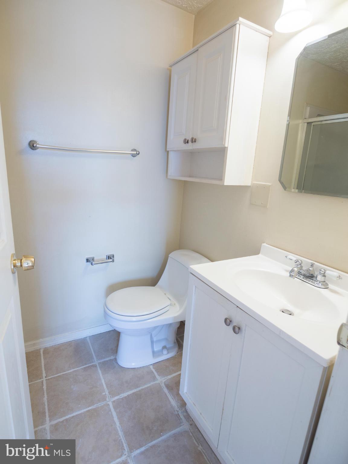 19525 Gunners Branch Road, Unit J Germantown, MD 20876 - Photo 9 of 14 Bath (Master)