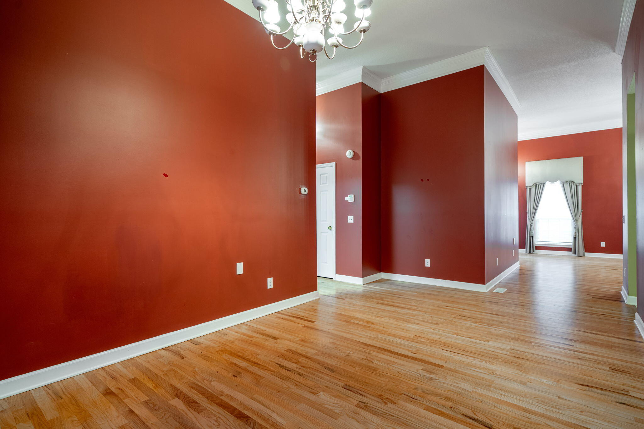 6823 Chiswick Drive Chattanooga, TN 37421 - Photo 11 of 40 22-web-or-mls-DSC_2360