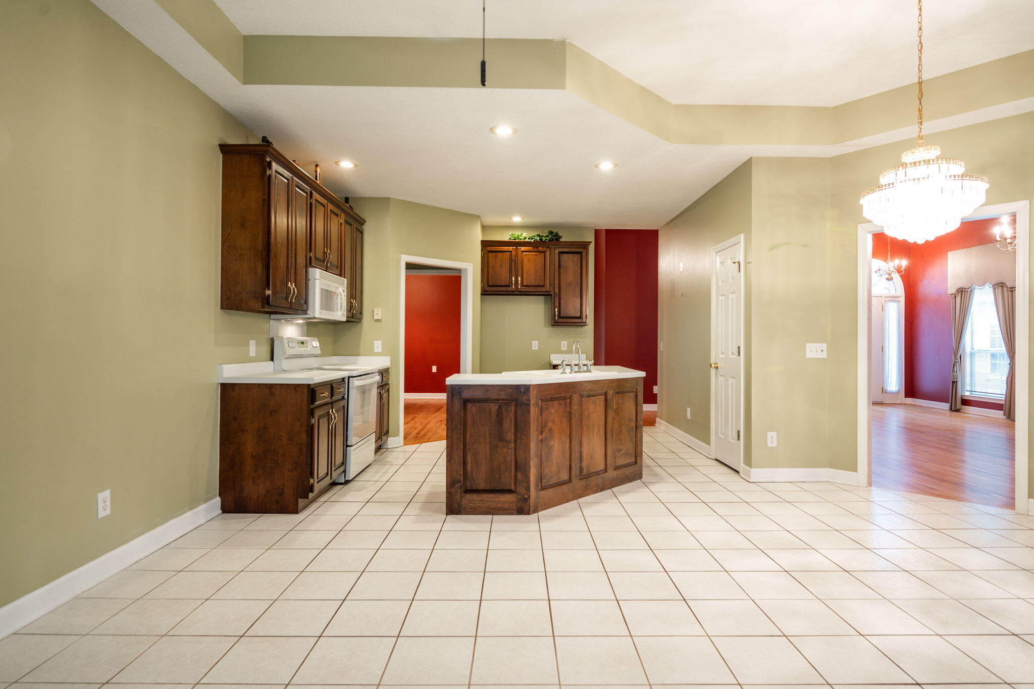 6823 Chiswick Drive Chattanooga, TN 37421 - Photo 19 of 40 13-web-or-mls-DSC_2330