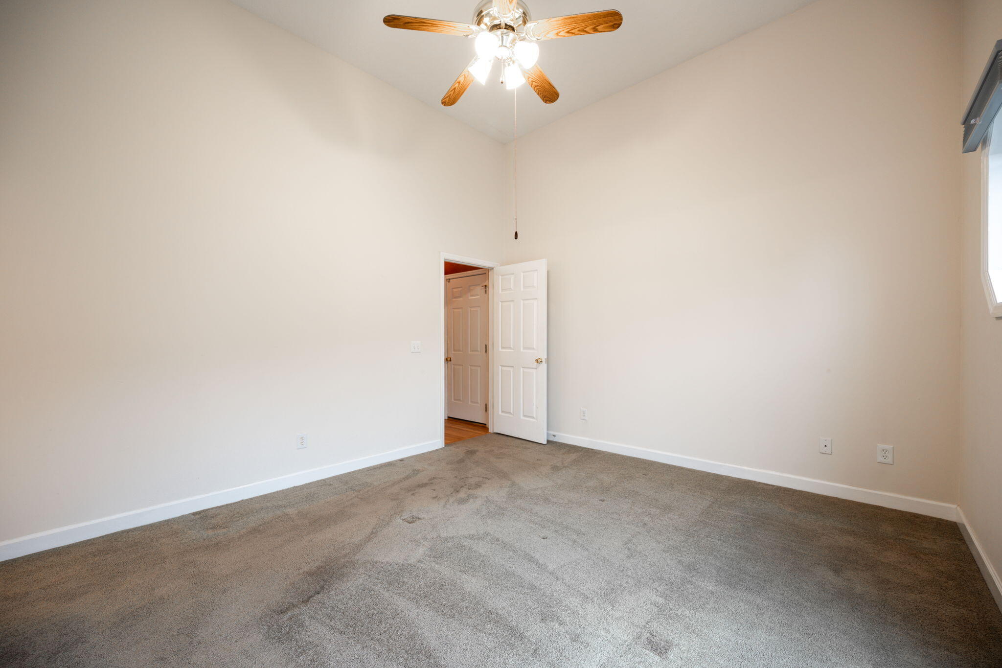 6823 Chiswick Drive Chattanooga, TN 37421 - Photo 31 of 40 33-web-or-mls-DSC_2393