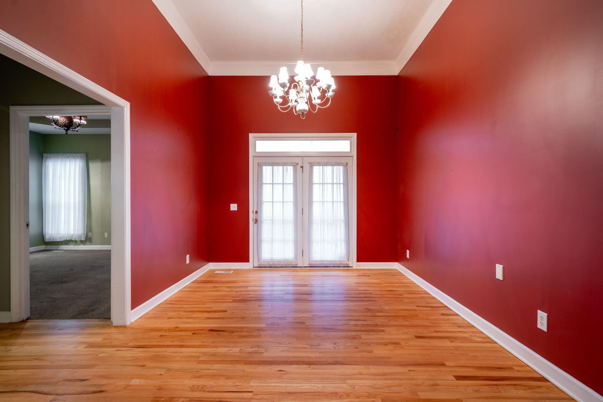 6823 Chiswick Drive Chattanooga, TN 37421 - Photo 10 of 40 21-web-or-mls-DSC_2354