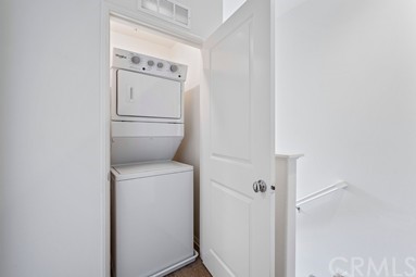 7366 Solstice Place Rancho Cucamonga, CA 91739 - Photo 18 of 32 a bathroom with a toilet and a sink