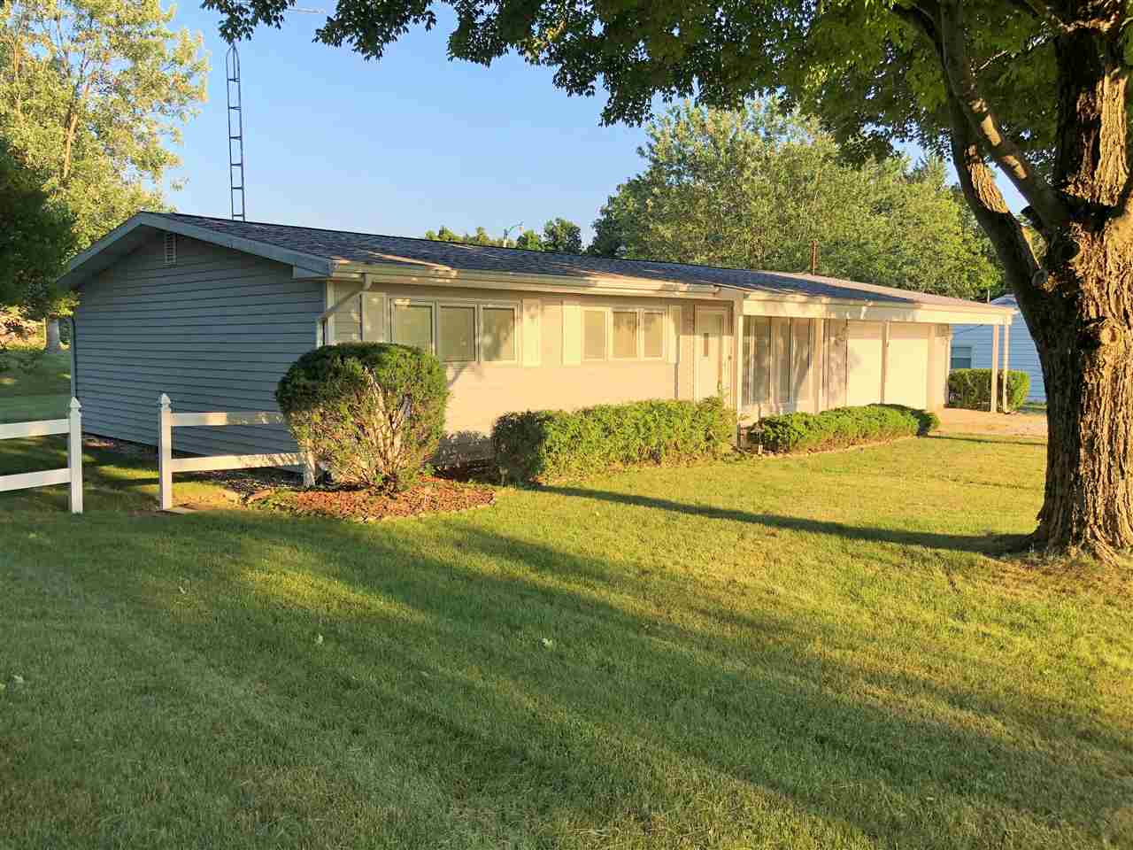 3810 North Huntington Road Marion, IN 46952 - Photo 2 of 29 Gallery Image 2