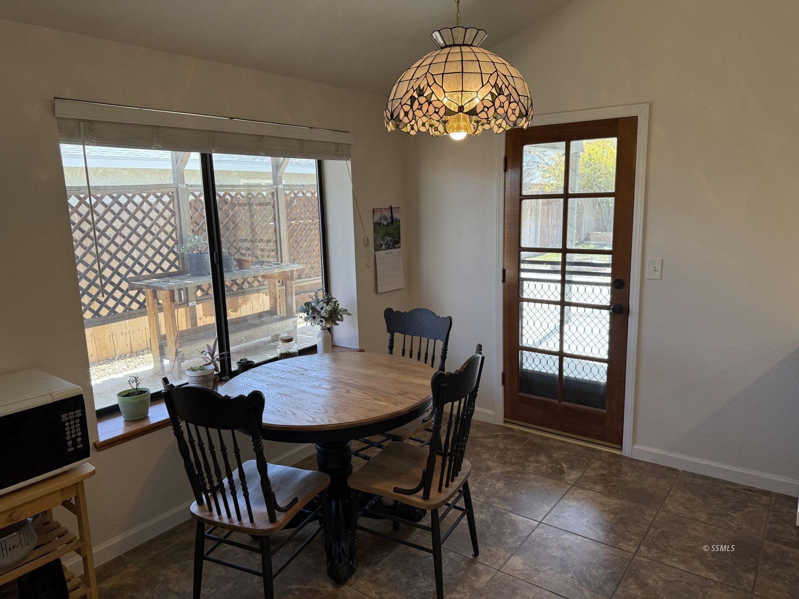 805 Janelle Court Ridgecrest, CA 93555 - Photo 9 of 27