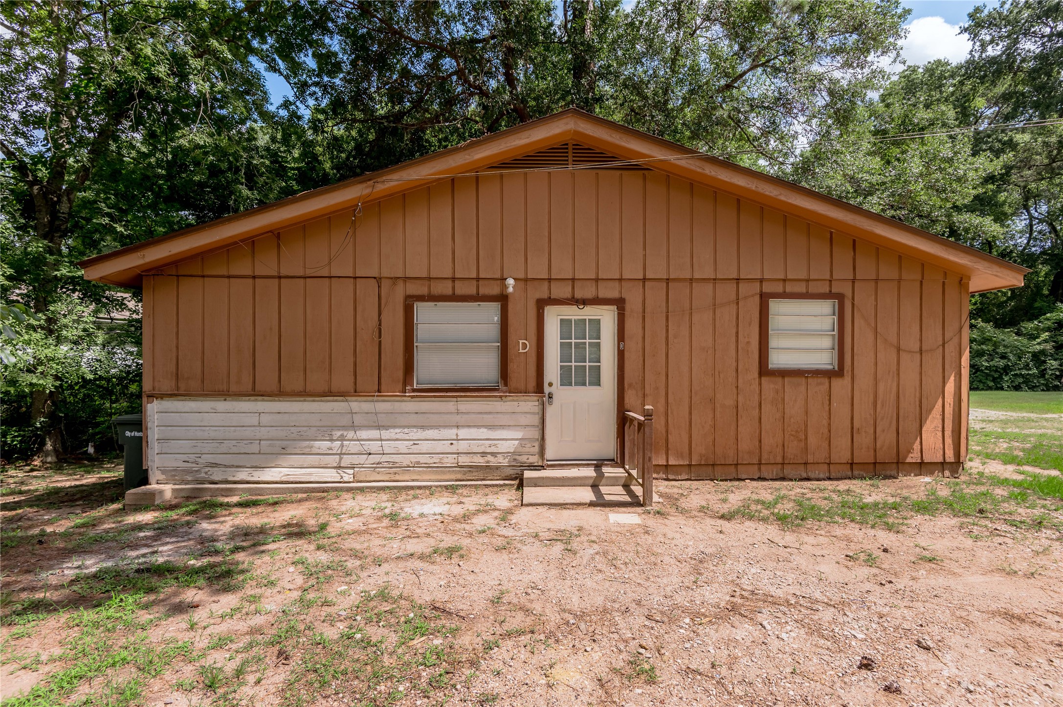 712 Cline Street, Unit D Huntsville, TX 77340 - Photo 2 of 21