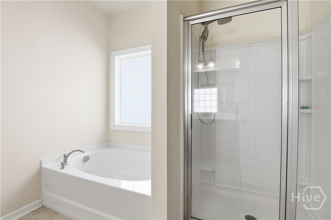 45 Belle Gate Court Pooler, GA 31322 - Photo 22 of 34 Primary Bath