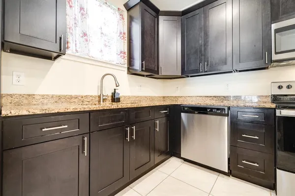 $2,600 | 520 Nogales Court, Kissimmee, FL 34758