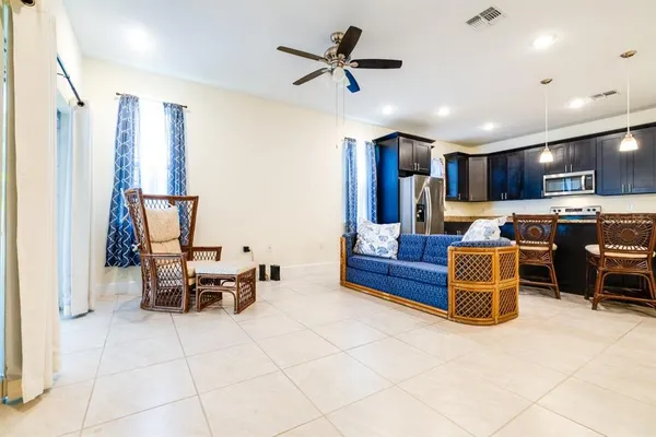 $2,600 | 520 Nogales Court, Kissimmee, FL 34758
