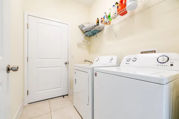 $2,600 | 520 Nogales Court, Kissimmee, FL 34758