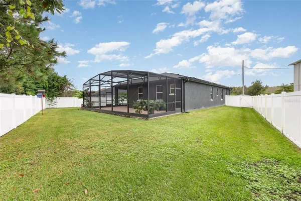 $2,600 | 520 Nogales Court, Kissimmee, FL 34758