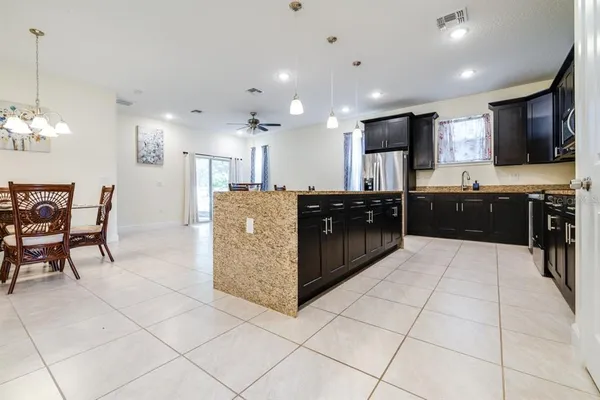 $2,600 | 520 Nogales Court, Kissimmee, FL 34758