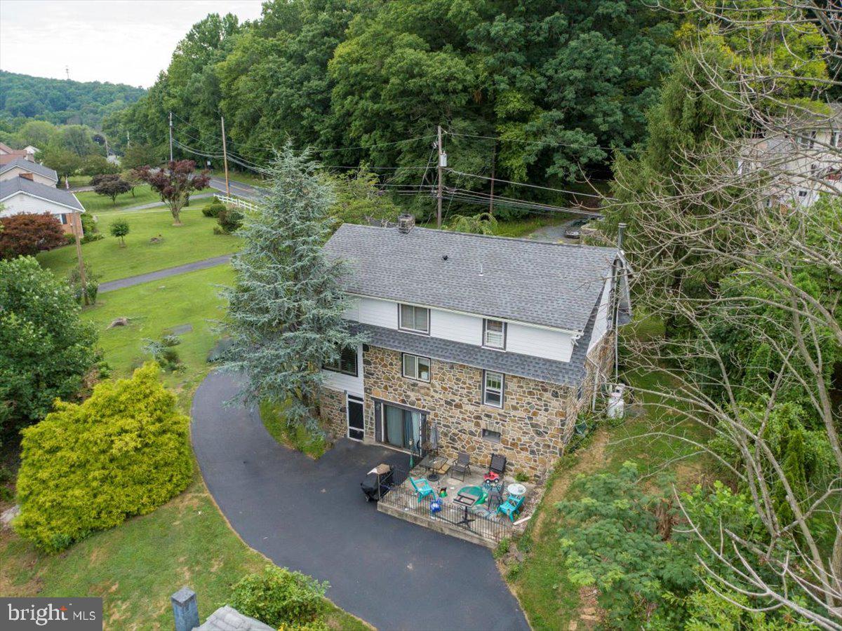 131 Wegman Road Reading, PA 19606 - Photo 34 of 59