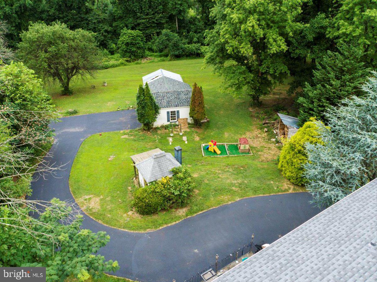 131 Wegman Road Reading, PA 19606 - Photo 36 of 59