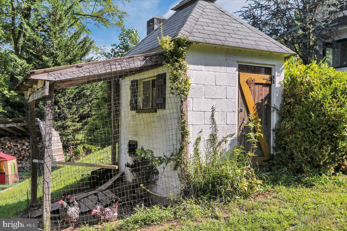 131 Wegman Road Reading, PA 19606 - Photo 42 of 59