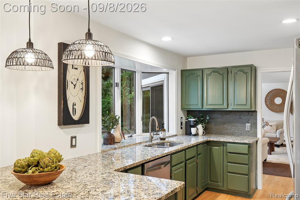 9045 Commerce Road Commerce Township, MI 48382 - Photo 20 of 60 Gallery Image 20