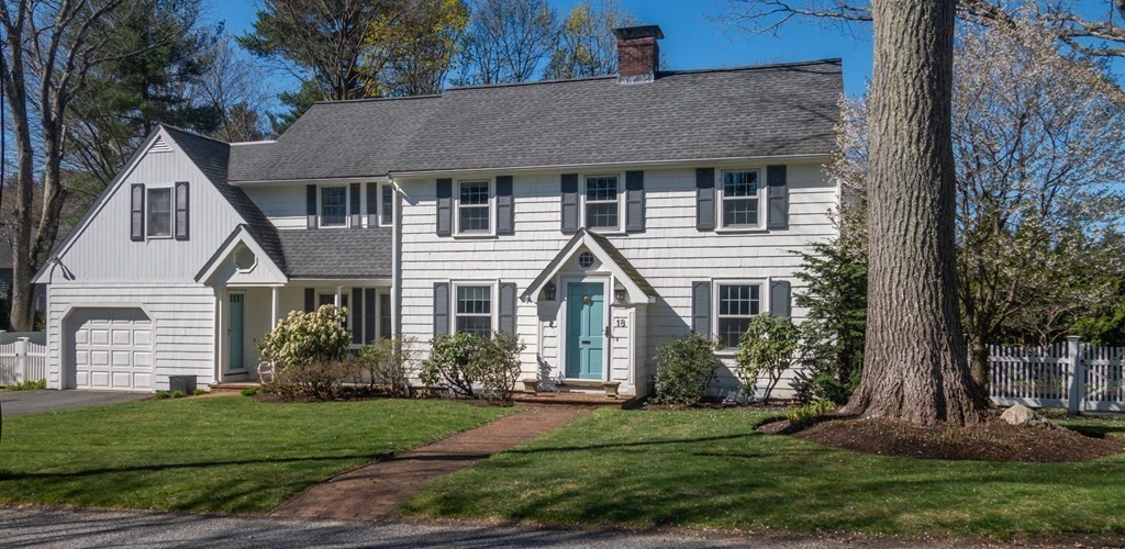 18 Earle Road Wellesley, MA 02481 - Photo 1 of 1