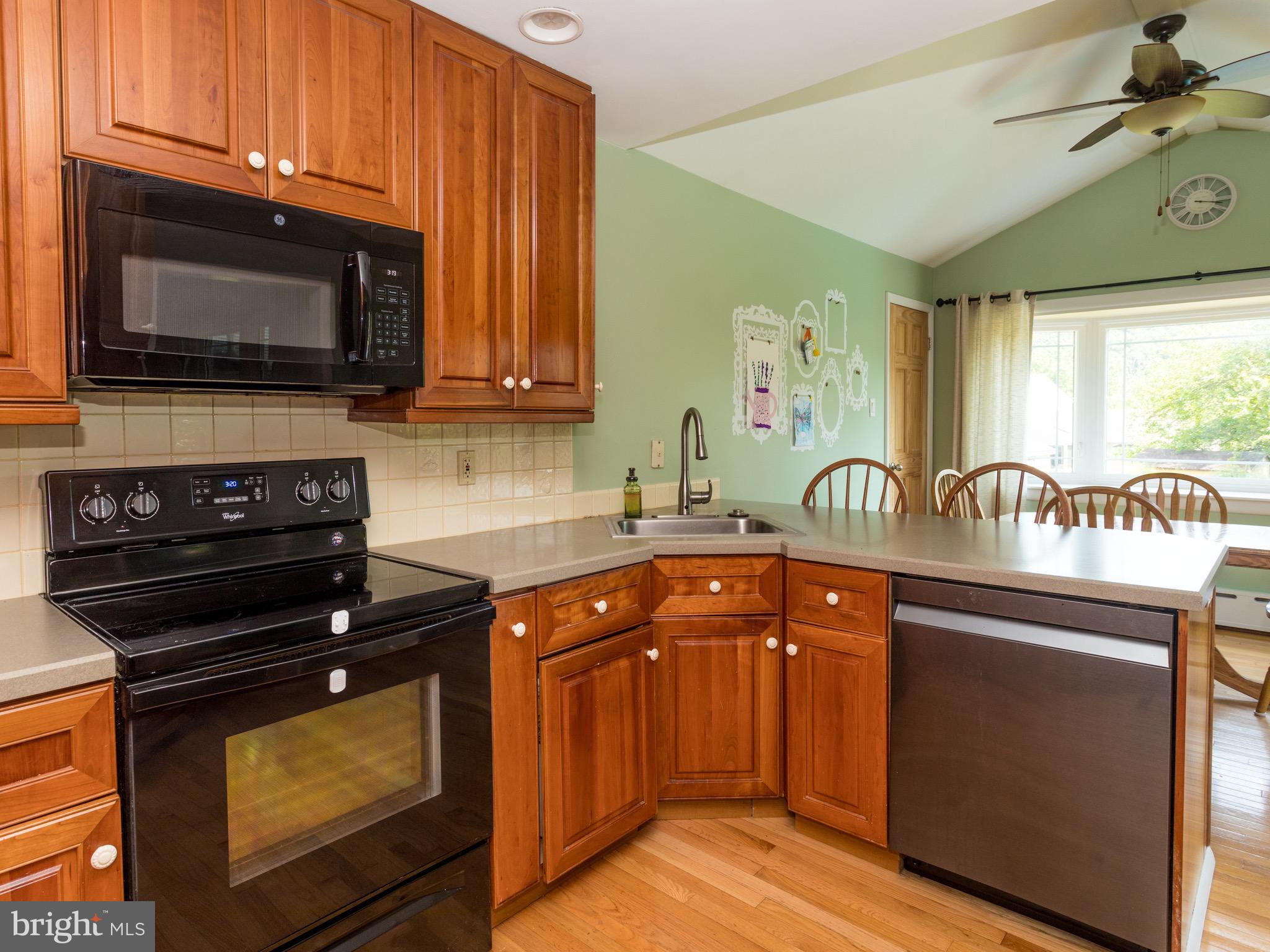 214 Moyer Road Chalfont, PA 18914 - Photo 13 of 54 Kitchen
