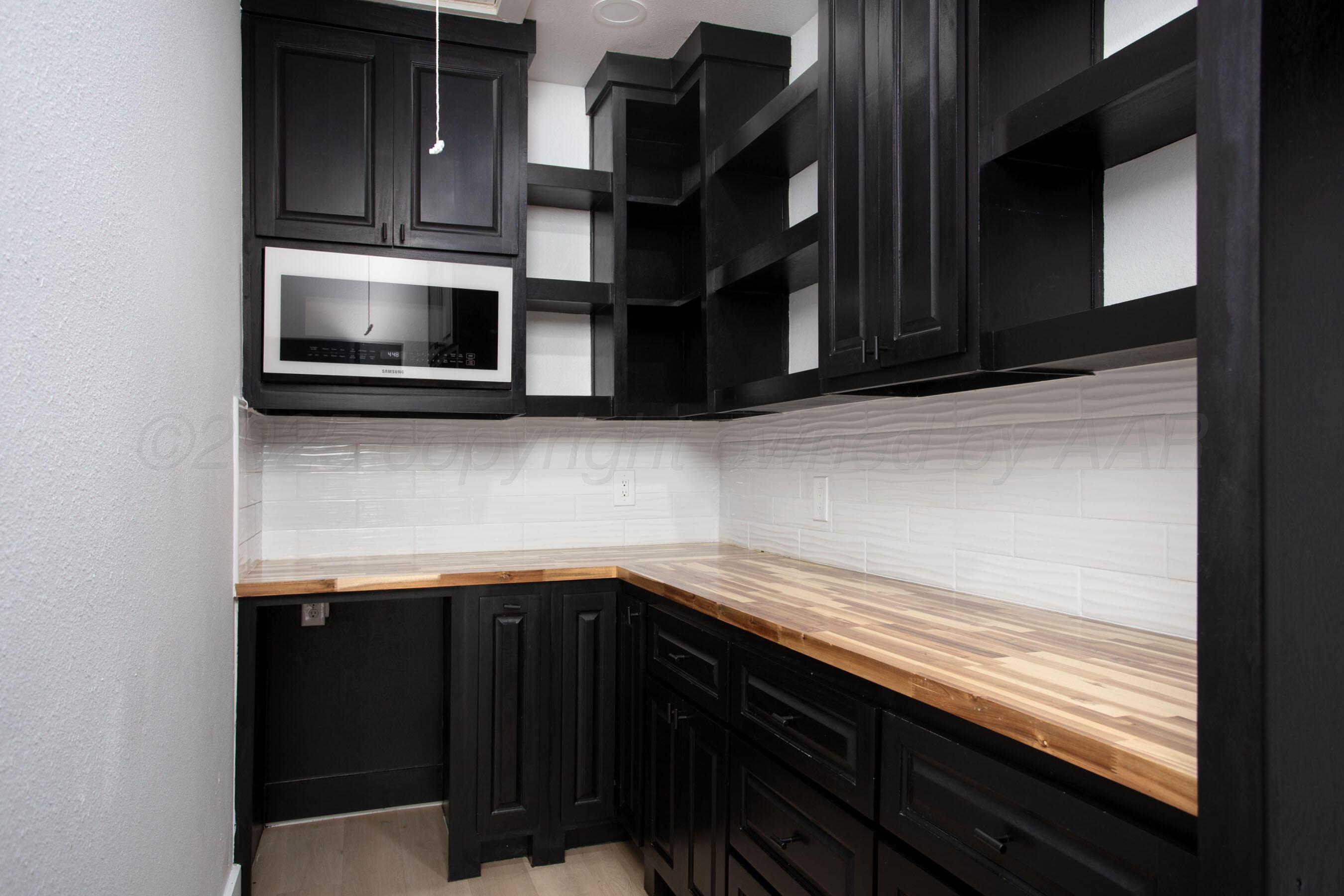 11300 Bertrand Road Amarillo, TX 79108 - Photo 26 of 52 PANTRY