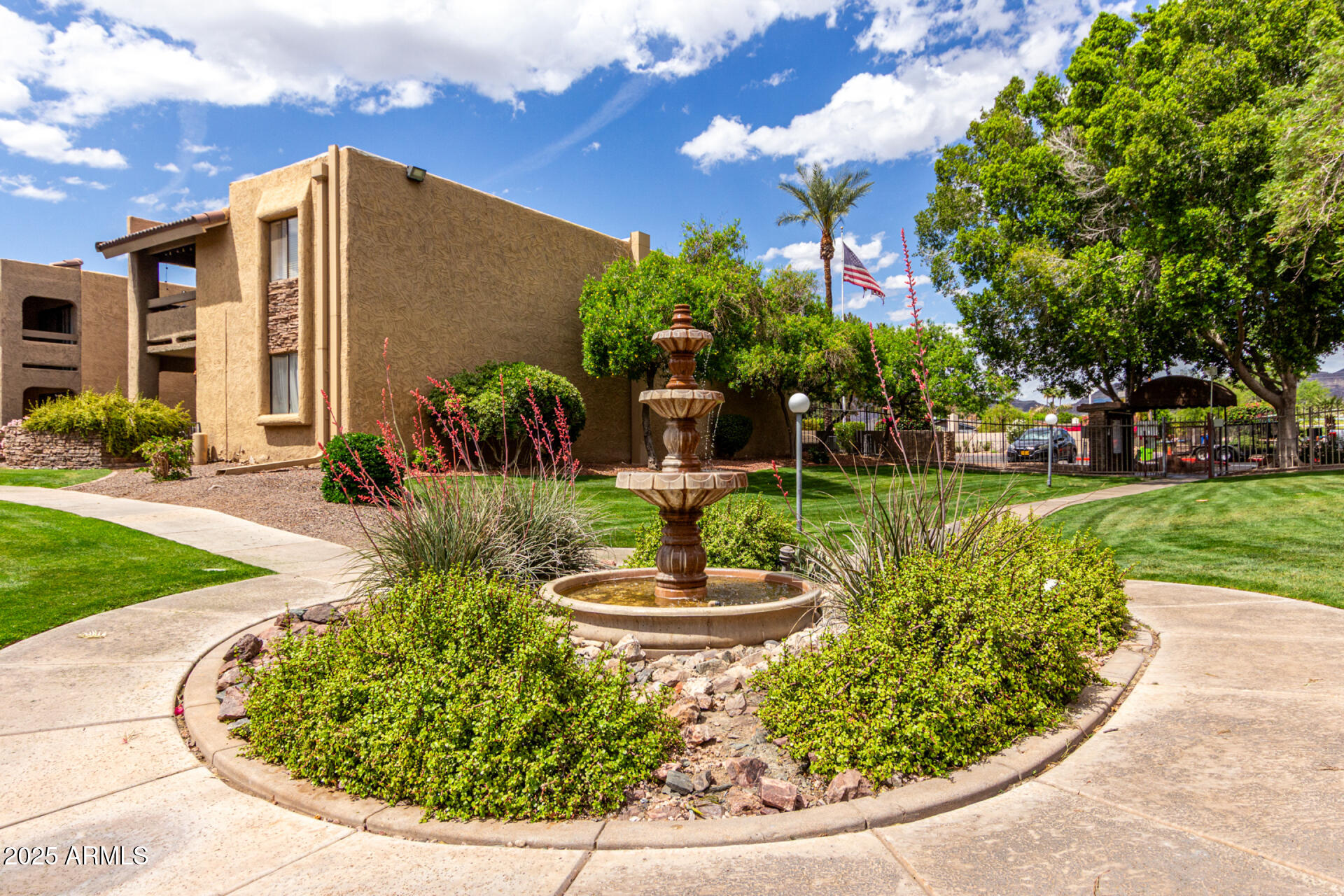 3825 East Camelback Road, Unit 234 Phoenix, AZ 85018 - Photo 38 of 42 Common Areas