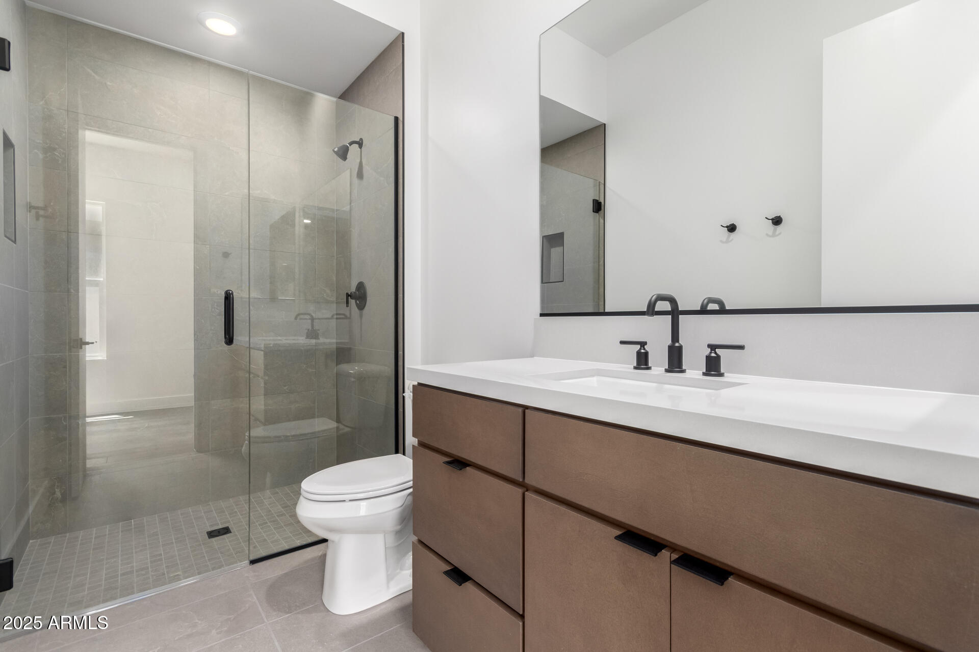 5744 East Lowden Road Cave Creek, AZ 85331 - Photo 27 of 41 Bathroom 2 View A