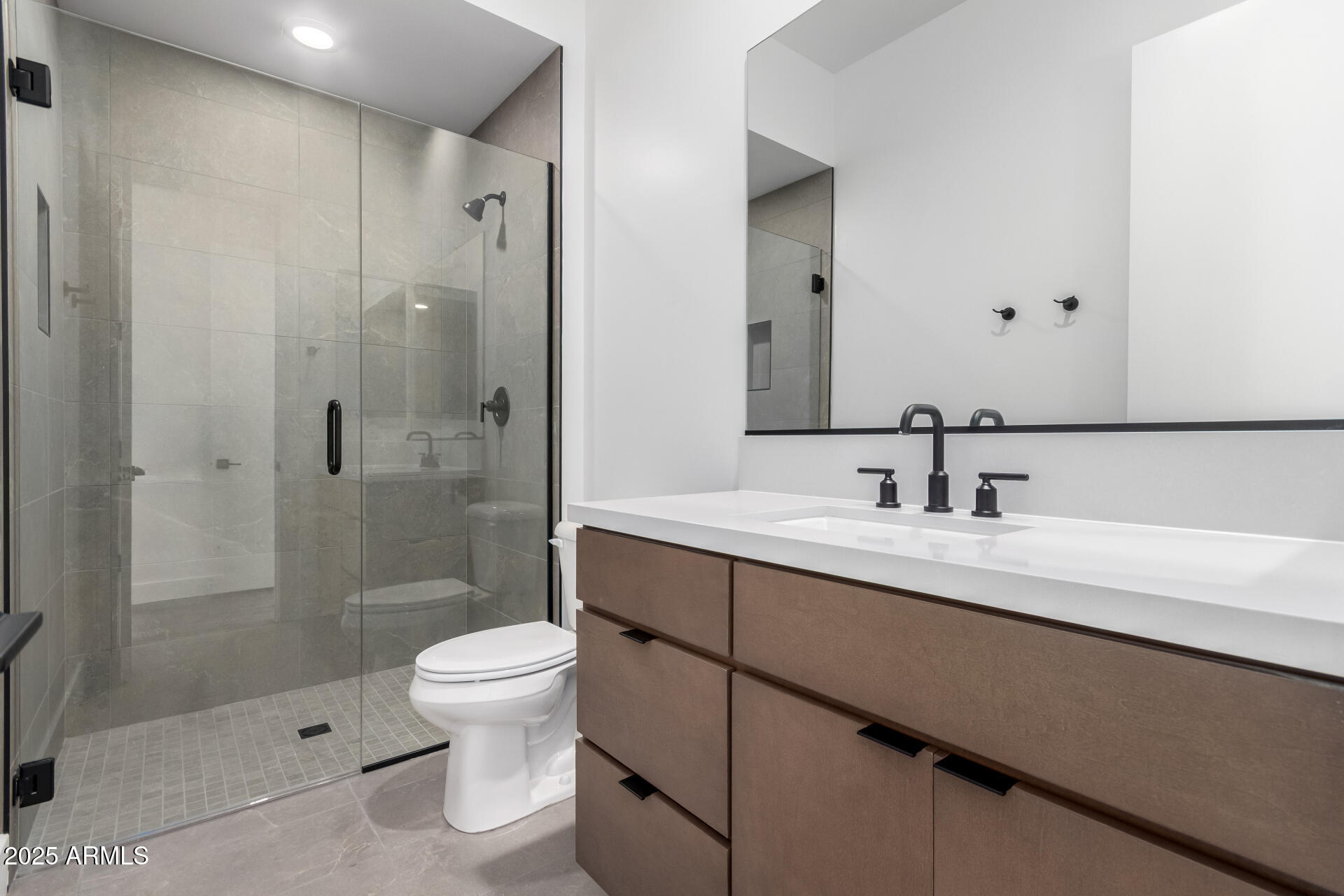 5744 East Lowden Road Cave Creek, AZ 85331 - Photo 28 of 41 Bathroom 2 View B