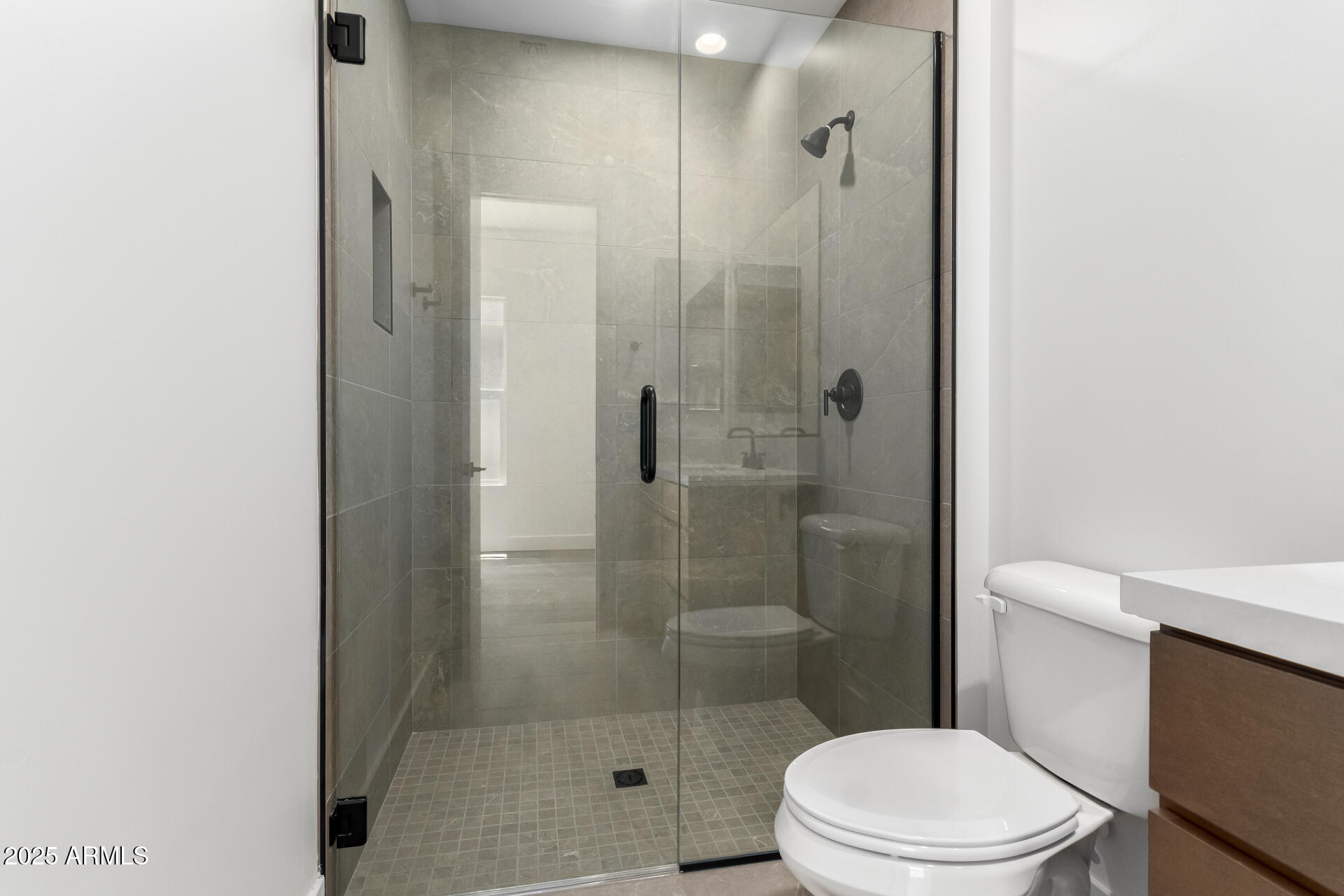 5744 East Lowden Road Cave Creek, AZ 85331 - Photo 32 of 41 Bathroom 3 View B