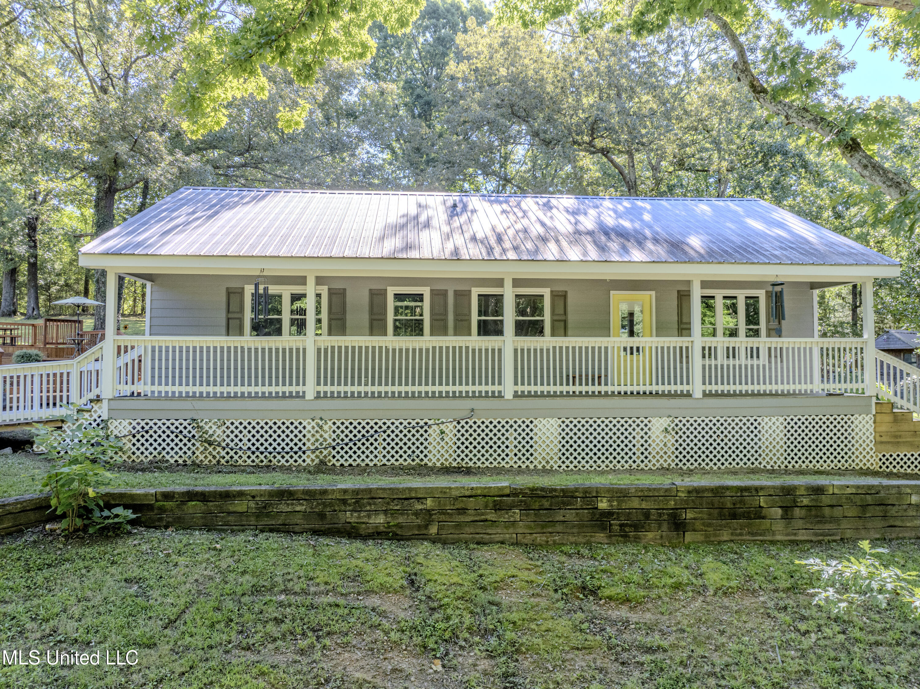 1034 Graham Road Coldwater, MS 38618 - Photo 2 of 75 graham-11