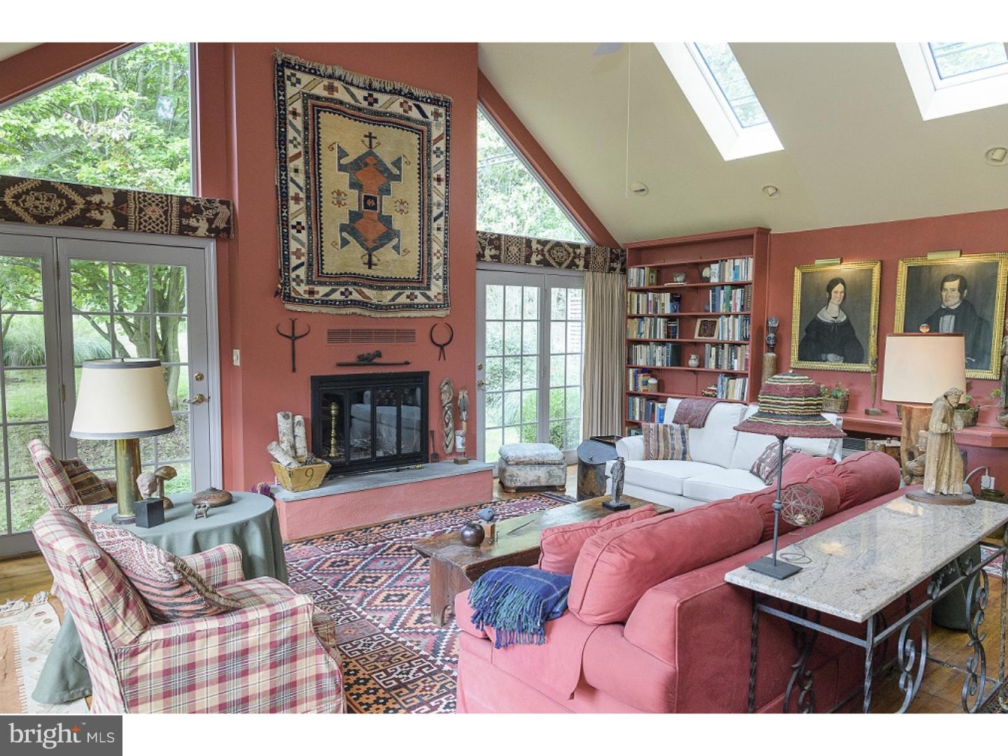 10 Hillendale Road Chadds Ford, PA 19317 - Photo 11 of 25 Living Room