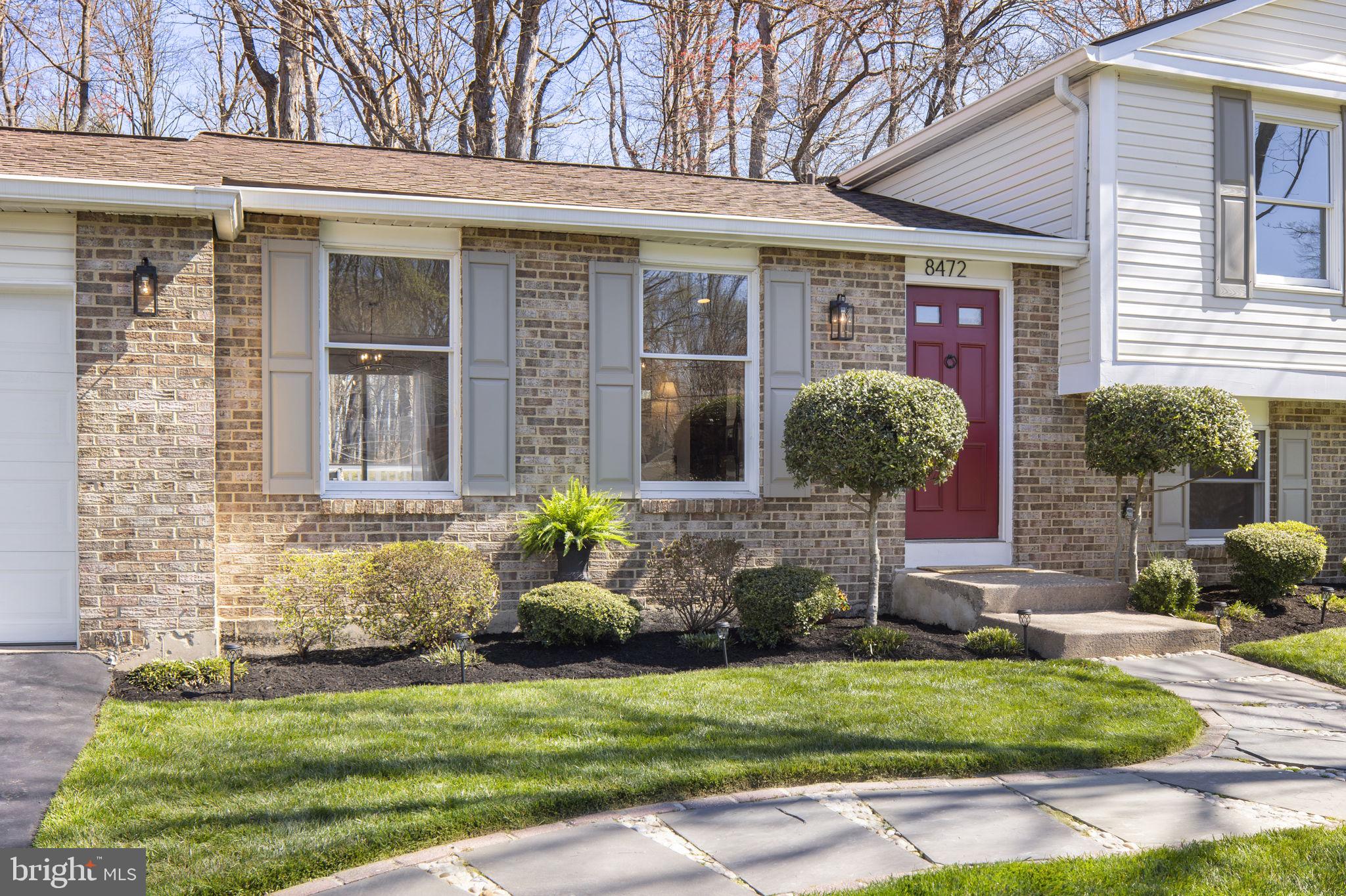 8472 Falling Leaf Road Springfield, VA 22153 - Photo 3 of 55