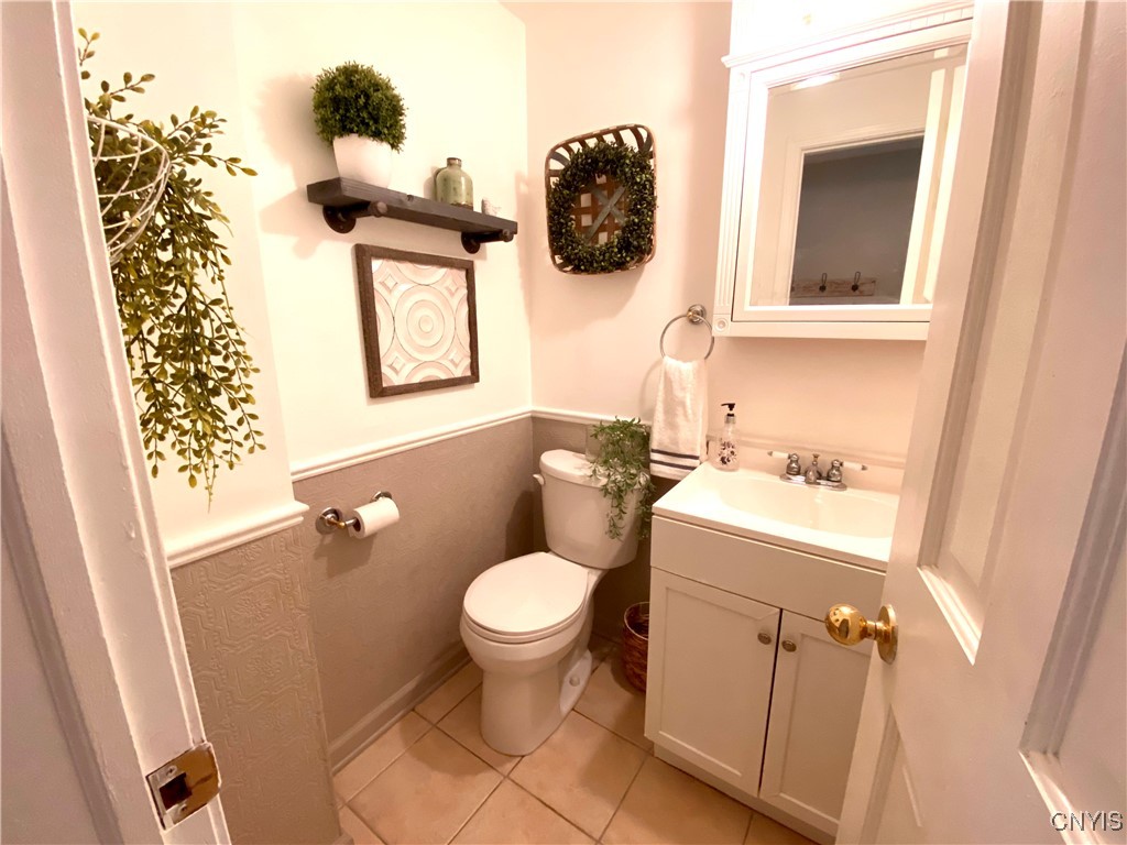 5009 Falling Leaf Trail Clay, NY 13212 - Photo 34 of 46