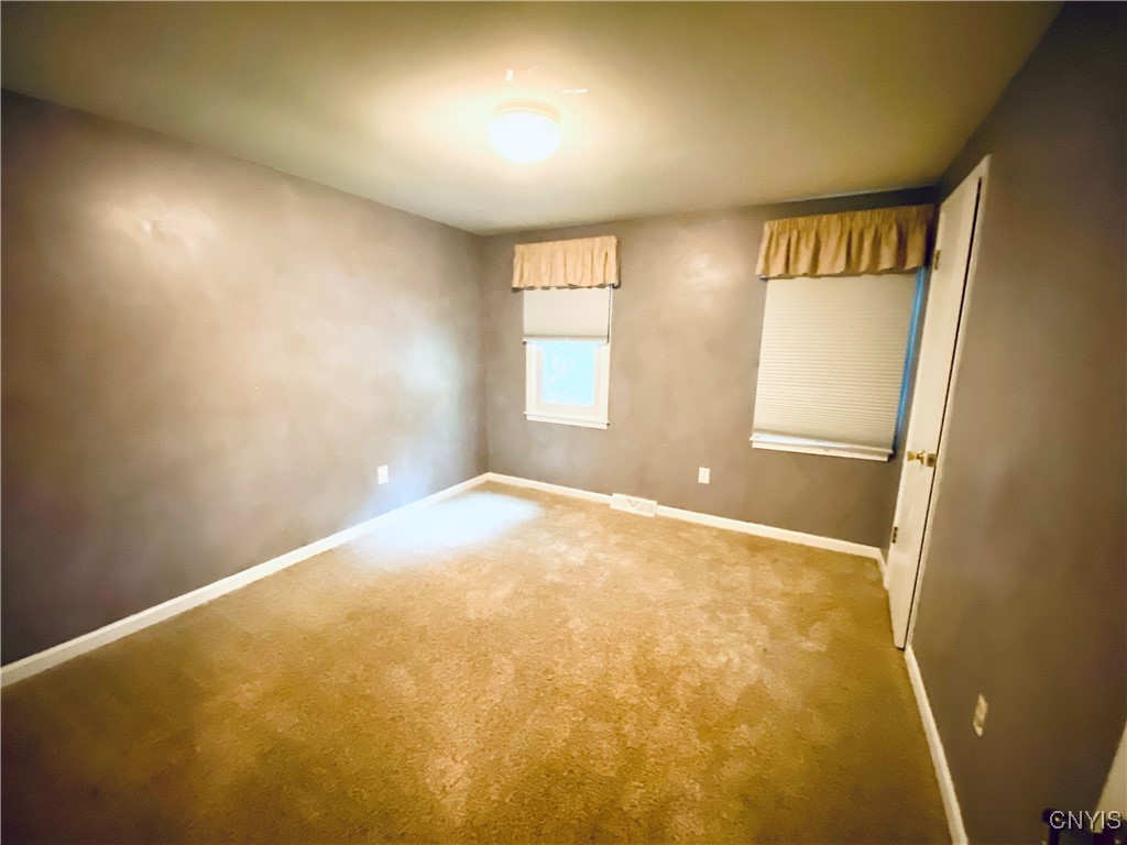 5009 Falling Leaf Trail Clay, NY 13212 - Photo 41 of 46