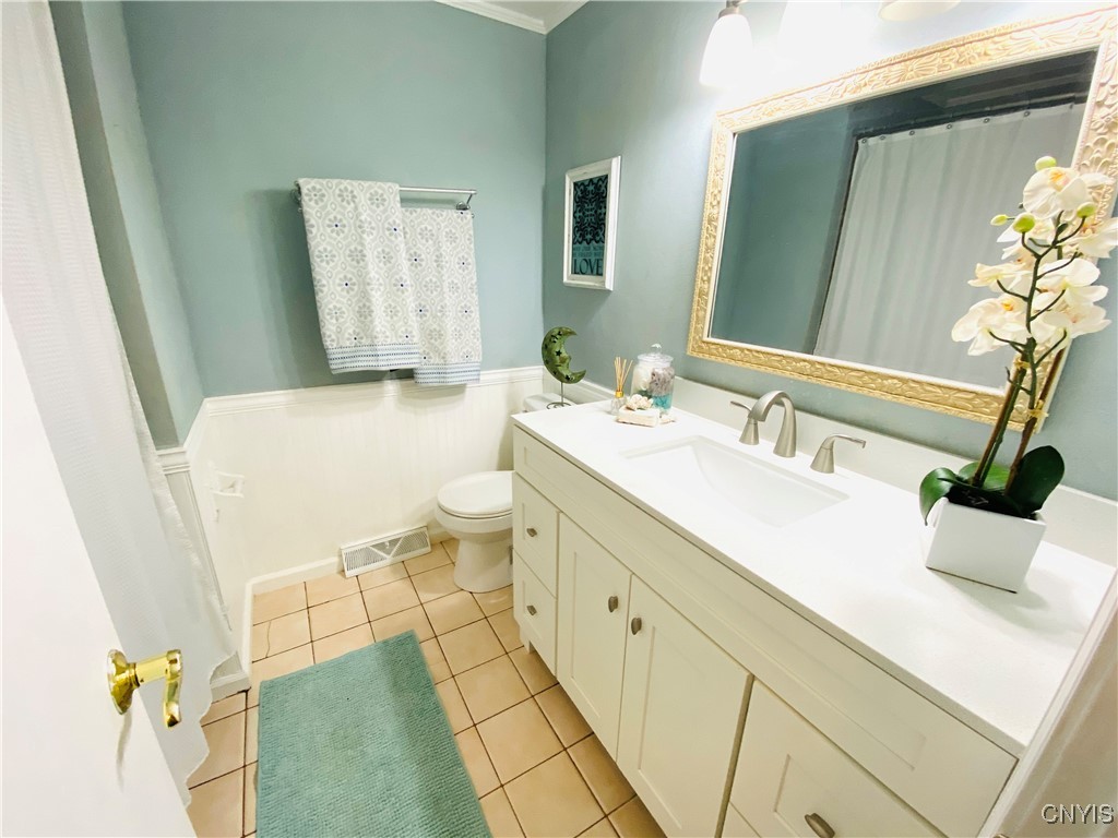 5009 Falling Leaf Trail Clay, NY 13212 - Photo 43 of 46